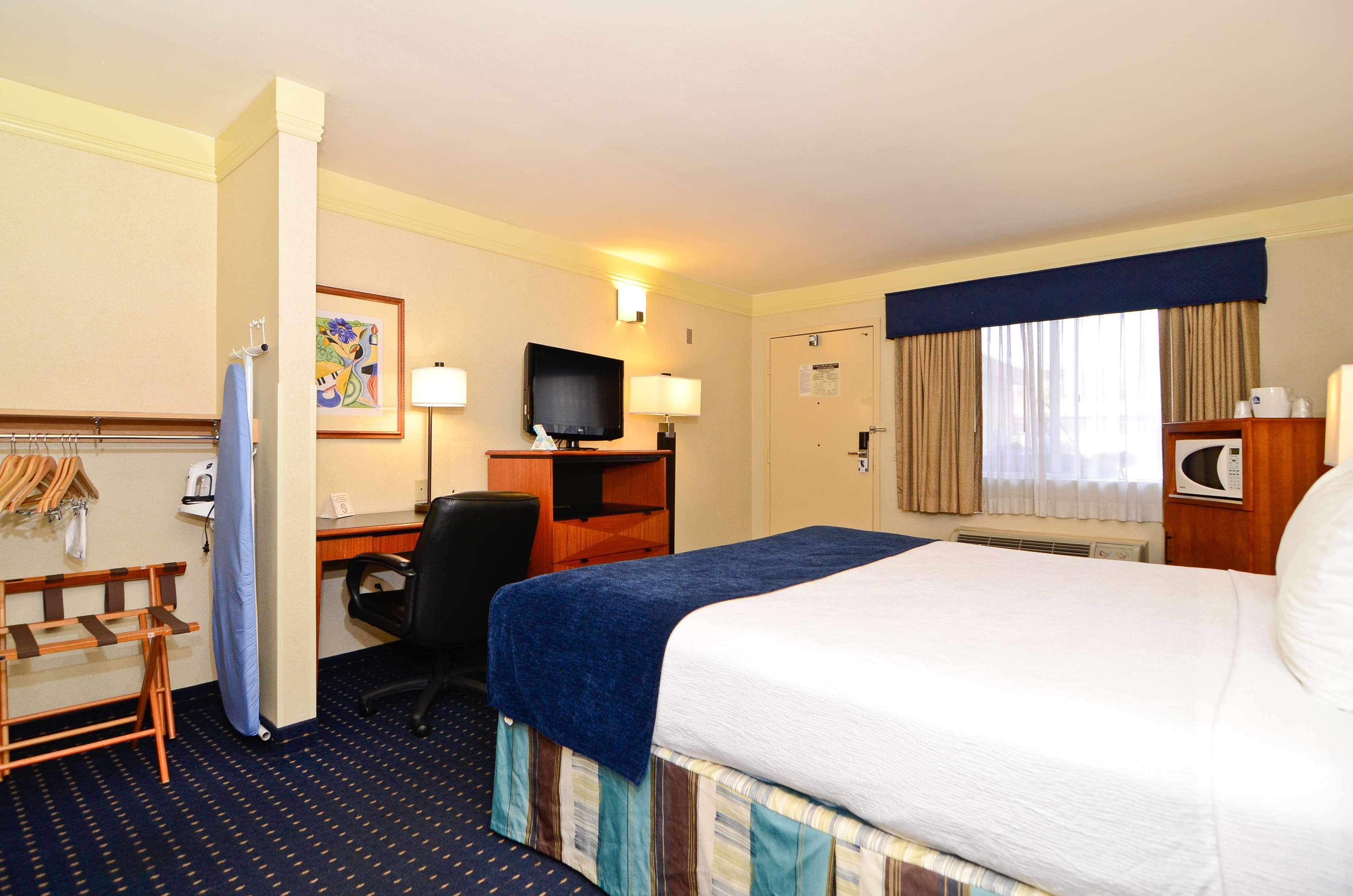 Best Western Mission Bay Сан-Диего Экстерьер фото