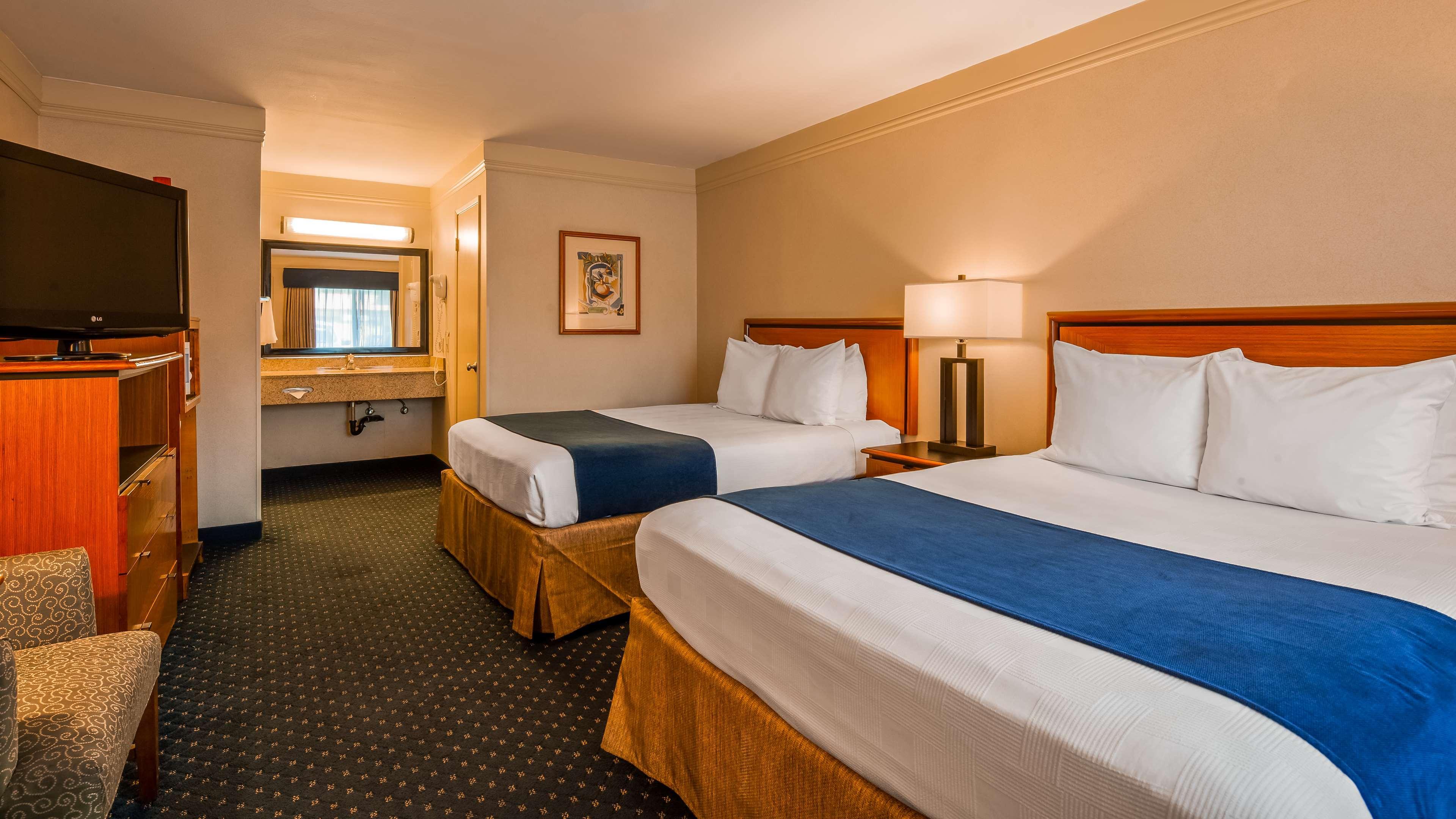 Best Western Mission Bay Сан-Диего Экстерьер фото